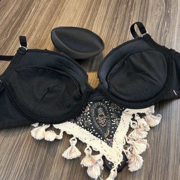 Black Multicolor Paisley Embroidered Tassel Push Up Festival Bra Size 32B - Picture 2 of 7